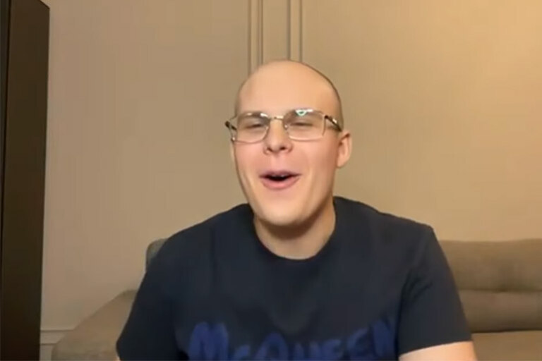"Pick Up the Phone, Baby" (Toxi$ Livestream)
