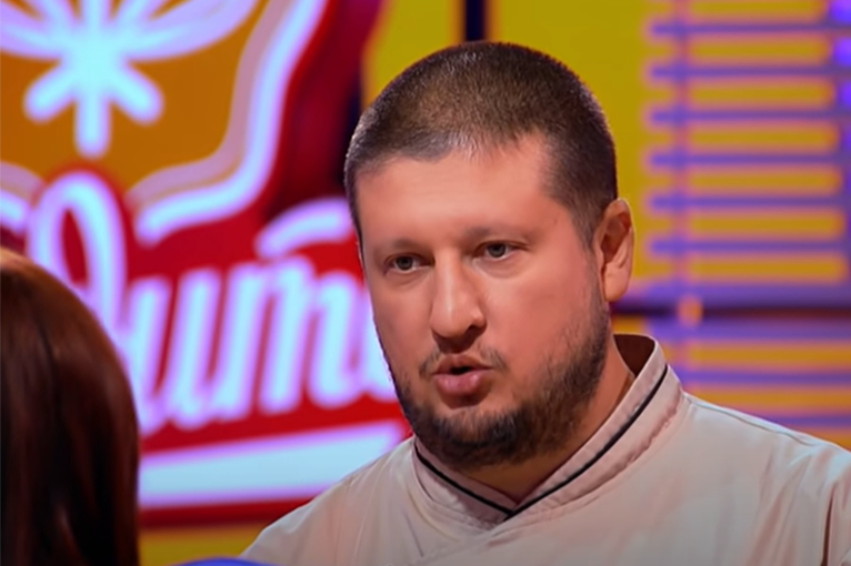 Svetlana, Ya Ne Slyshu Khrusta Beze (Svetlana, I Can’t Hear the Meringue Crunch)