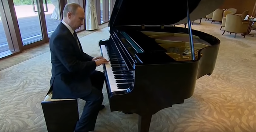 Putin and the Grand Piano Parodies