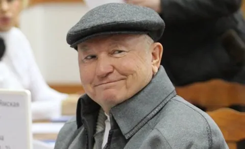 Luzhkov's Cap