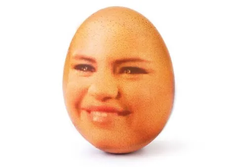 Мемы с яйцом