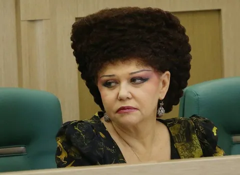 Валентина Петренко и ее прическа
